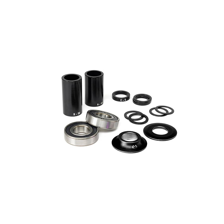 19mm, Set