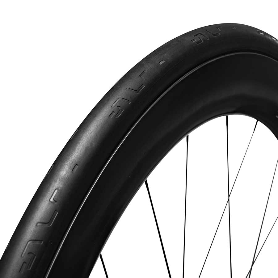 700x25c, Folding, Tubeless Ready, Black