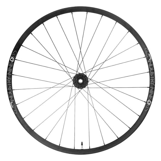 Front, 27.5'' / 584, Holes: 28, 15mm TA, 110mm Boost, Disc IS 6-bolt