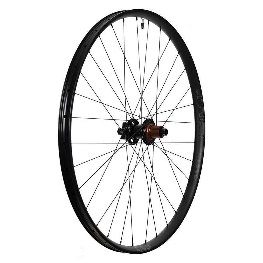 Rear, 27.5'' / 584, Holes: 32, 12mm TA, 148mm, Disc IS 6-bolt, Shimano HG