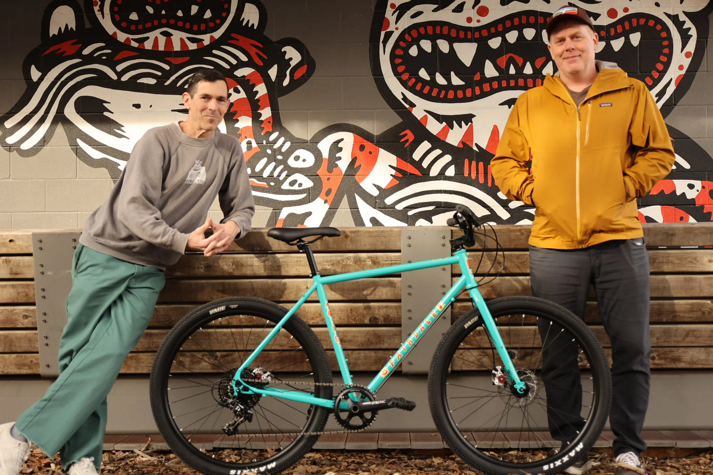Fairdale x Sieben Weekender Nomad MX (Gloss Turquoise in M-L)