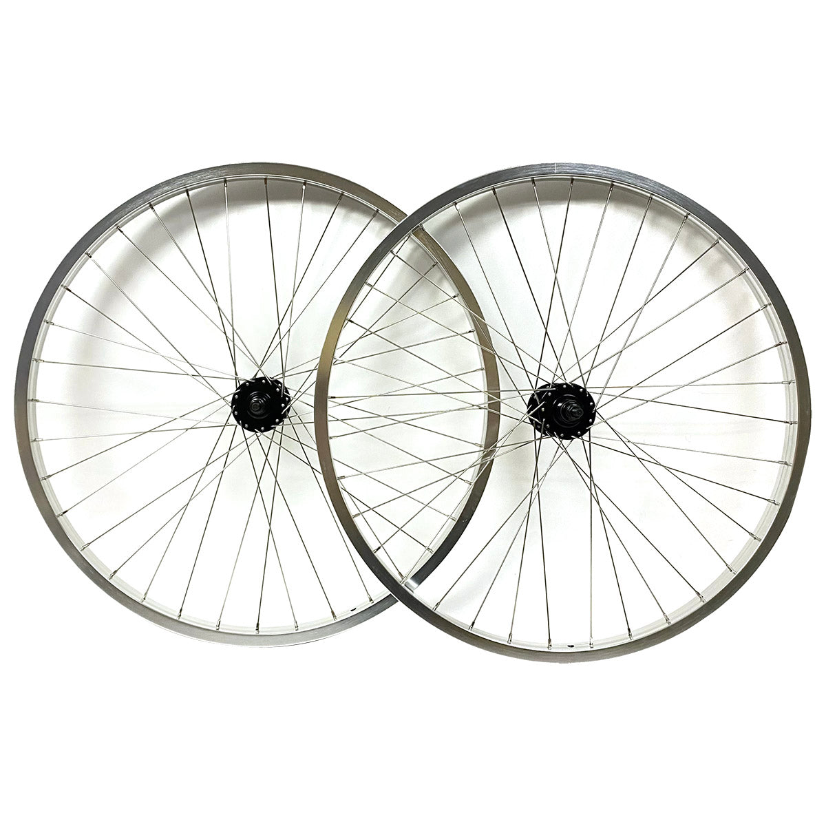 29" COVID CRUISER WHEELSET SILVER W/BLACK HUBS  3/8" REAR AXLE