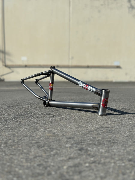 Smoko-Frame-Full-scaled_grande
