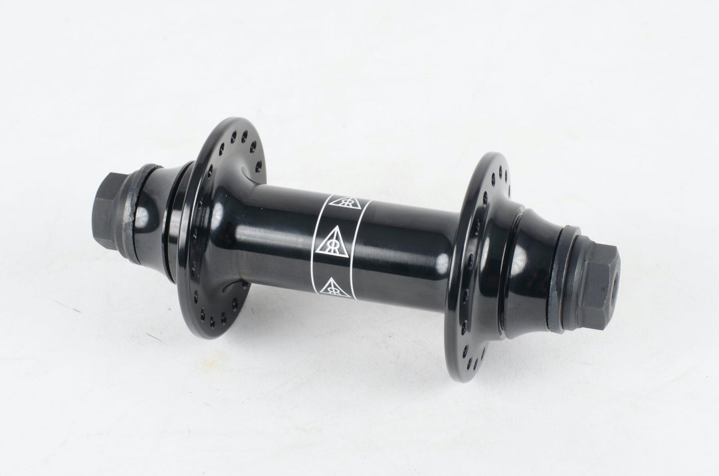 Relic Revolve Front Hub