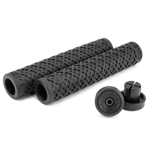 Cinema Interlace Grip (Black)