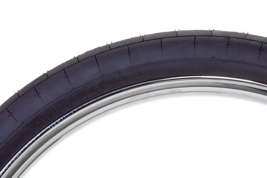 Demolition Momentum Tire 26"